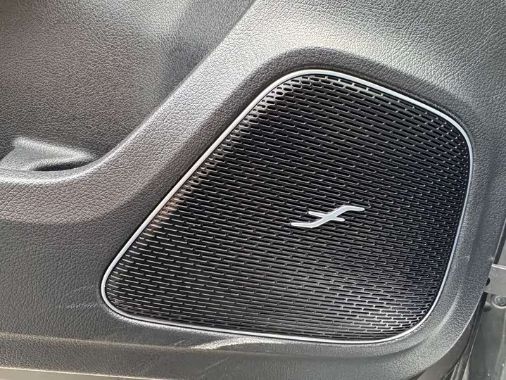 Фото 11 - Mercedes-Benz A-Class AMG