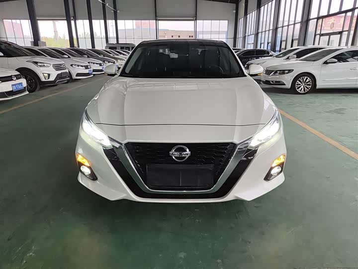 Фото 3 - Nissan Teana