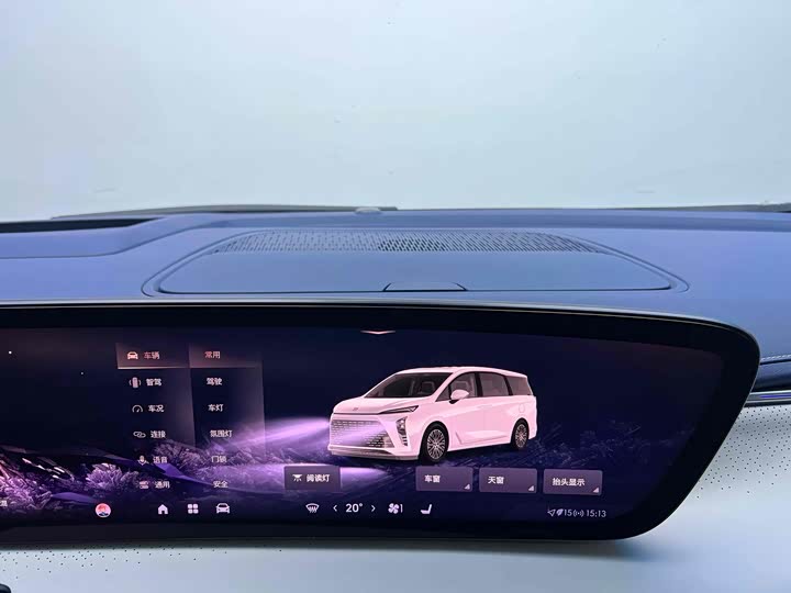 Фото 15 - Buick GL8 Hybrid