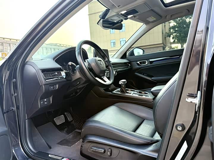 Фото 10 - Honda Integra