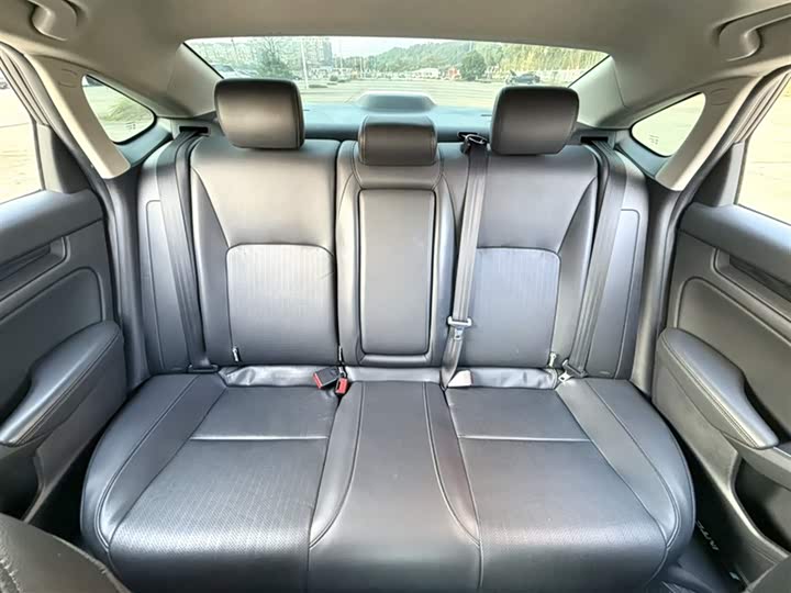 Фото 11 - Honda Integra