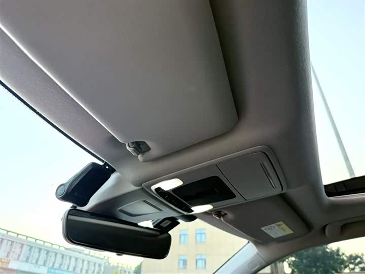 Фото 6 - Honda Integra