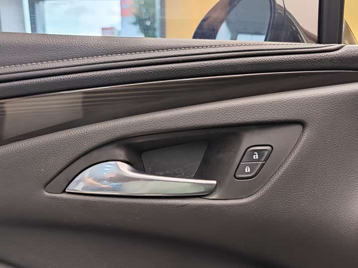 Фото 8 - Buick Envision Plus