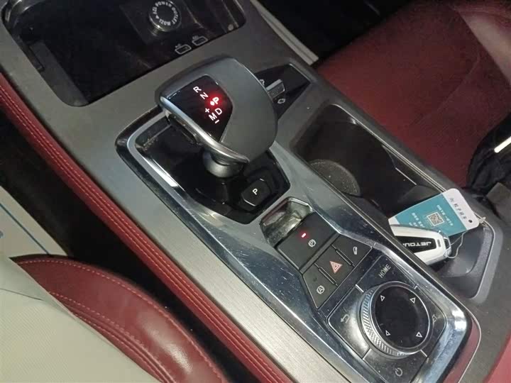 Фото 14 - Jetour X70 Plus