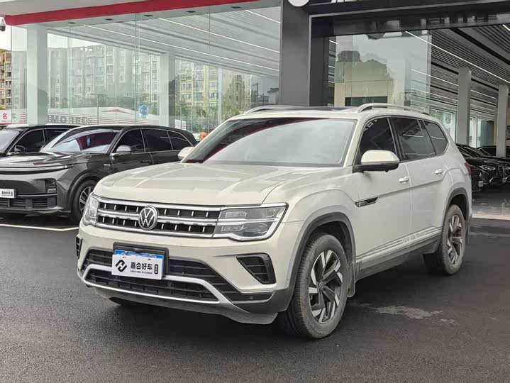 Фото 1 - Volkswagen Teramont Pro