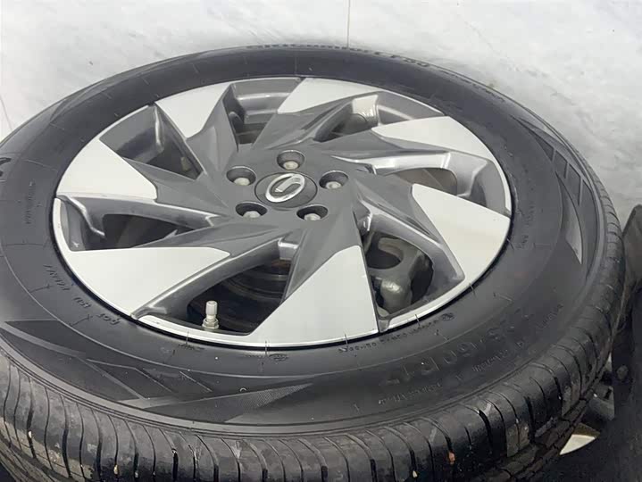 Фото 7 - GAC Trumpchi GS4