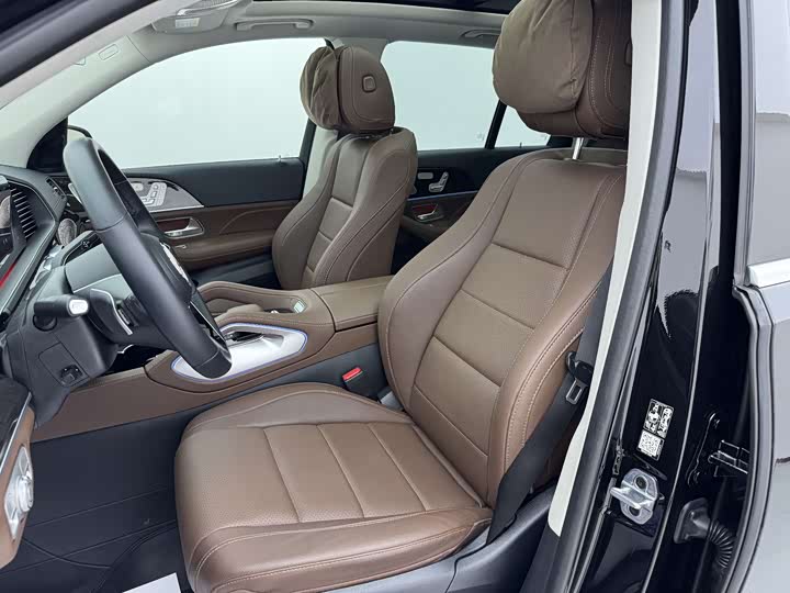 Фото 12 - Mercedes-Benz GLE-Class