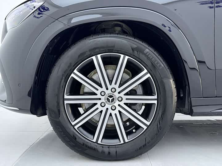 Фото 15 - Mercedes-Benz GLE-Class