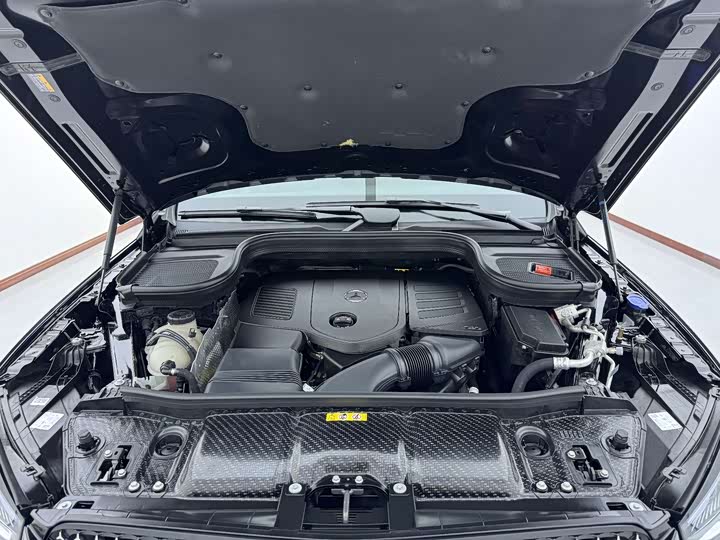 Фото 17 - Mercedes-Benz GLE-Class