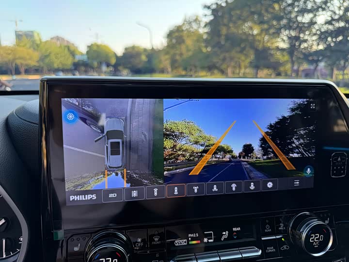 Фото 16 - Toyota Highlander