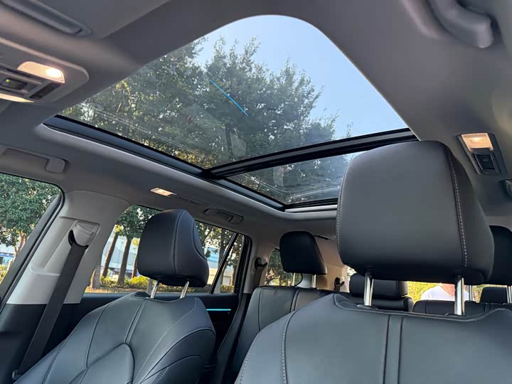 Фото 18 - Toyota Highlander