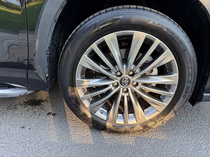 Фото 4 - Toyota Highlander