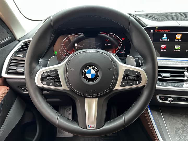 Фото 15 - BMW X5