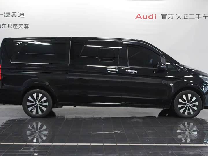 Фото 4 - Mercedes-Benz Vito