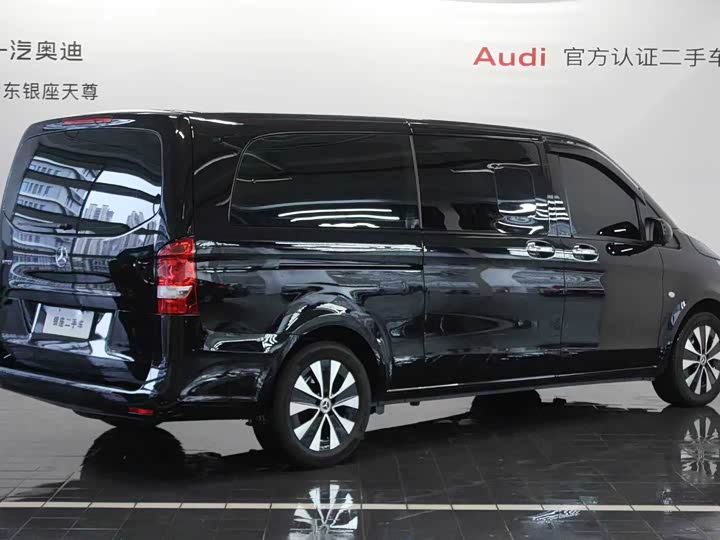 Фото 5 - Mercedes-Benz Vito