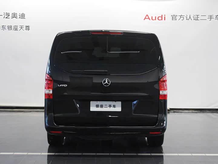 Фото 6 - Mercedes-Benz Vito