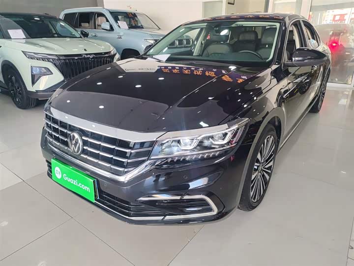 Фото 2 - Volkswagen Passat