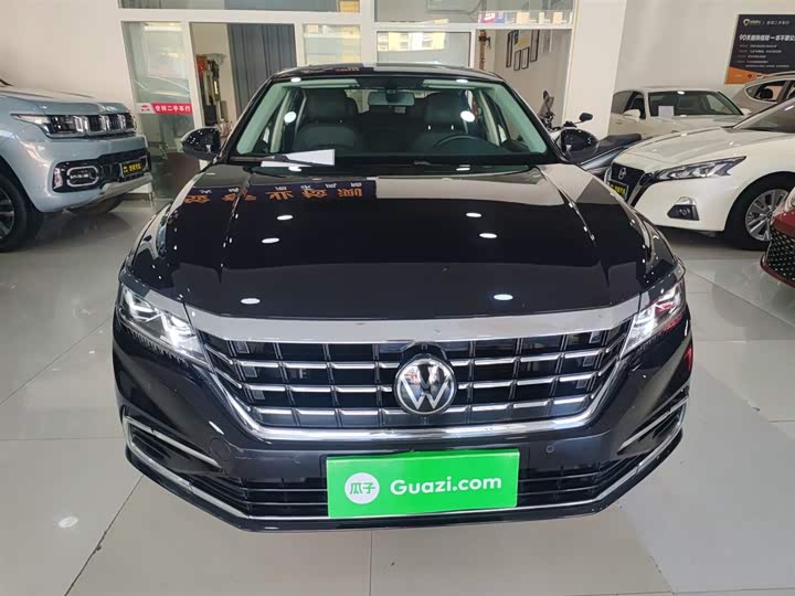 Фото 3 - Volkswagen Passat