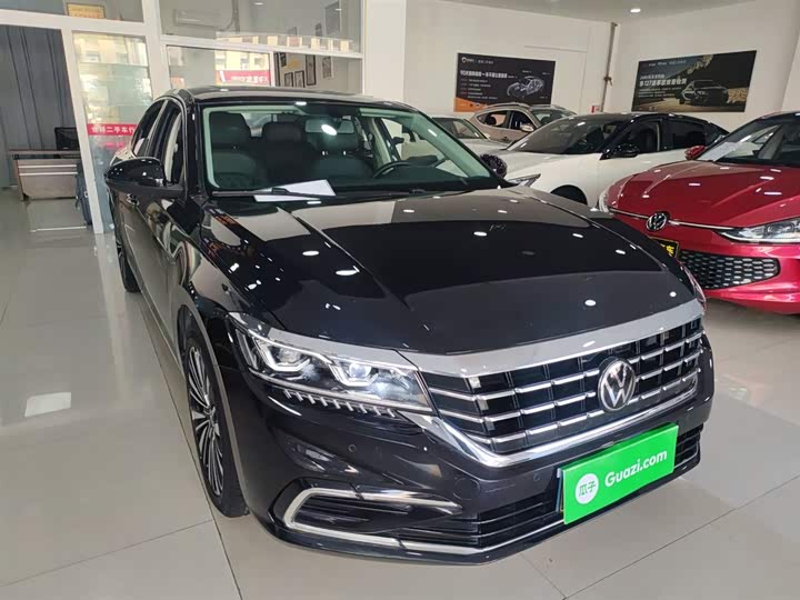 Фото 4 - Volkswagen Passat