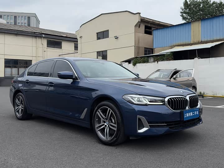 Фото 3 - BMW 5 Series