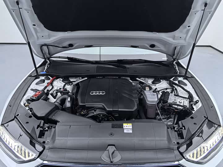 Фото 10 - Audi A7