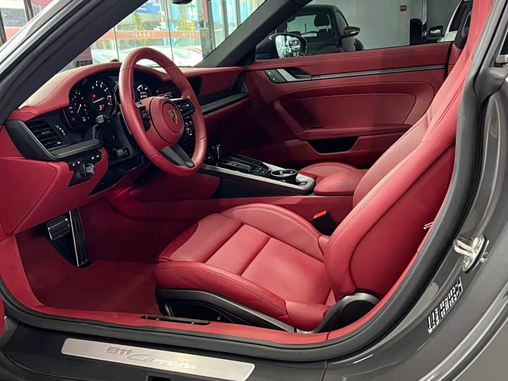 Фото 11 - Porsche 911