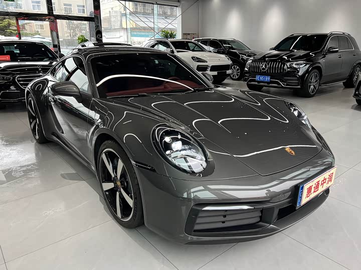 Фото 2 - Porsche 911