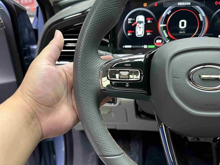 Фото 13 - GAC Trumpchi GS8