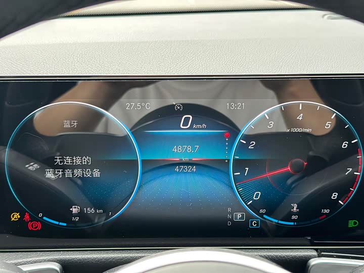 Фото 12 - Mercedes-Benz GLB-Class