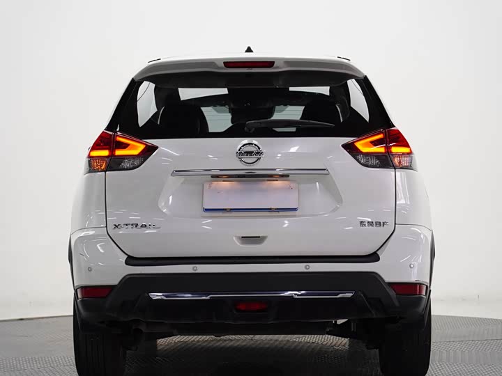 Фото 4 - Nissan X-Trail