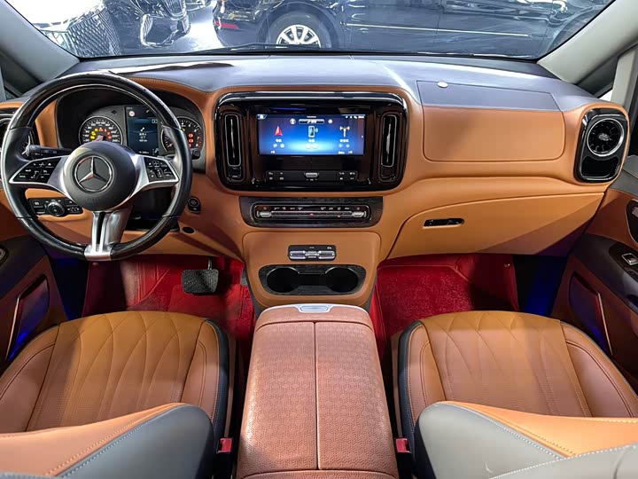 Фото 7 - Mercedes-Benz Vito