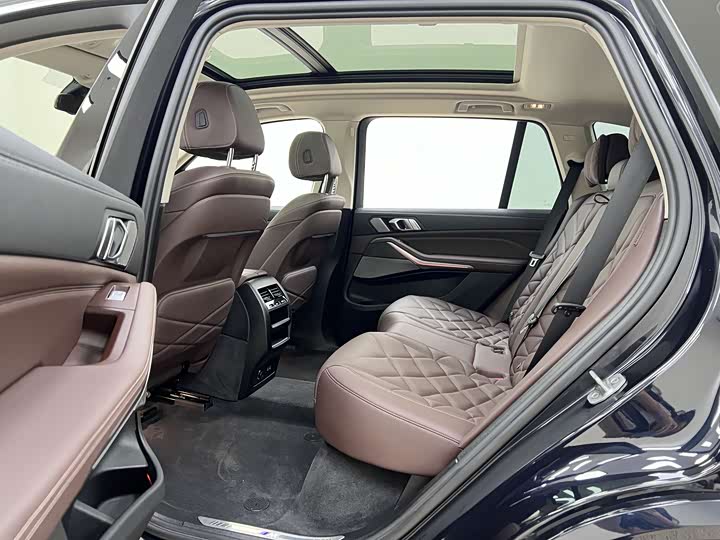 Фото 13 - BMW X5