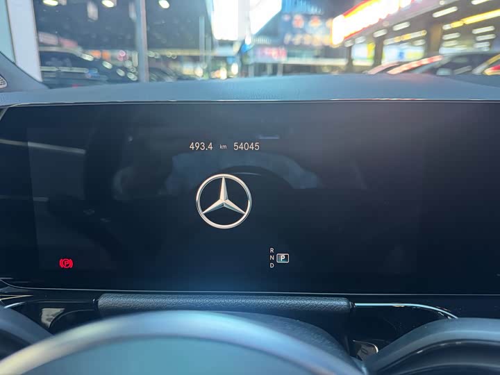 Фото 15 - Mercedes-Benz GLA-Class