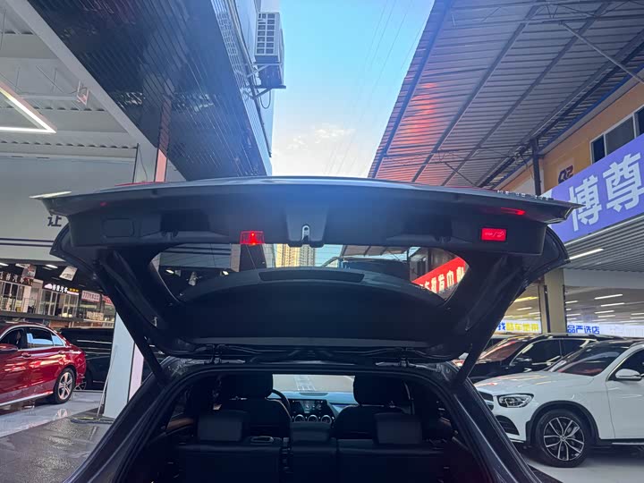 Фото 21 - Mercedes-Benz GLA-Class