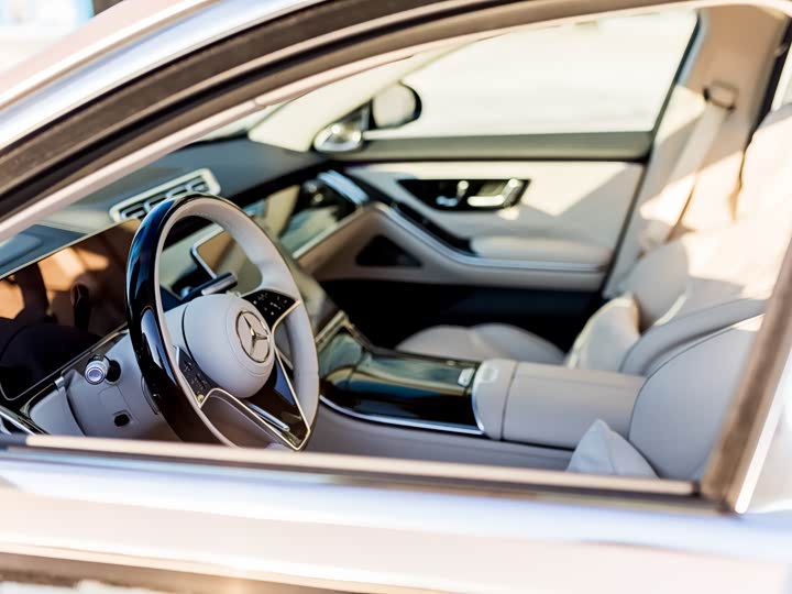 Фото 12 - Mercedes-Benz Maybach S-Class