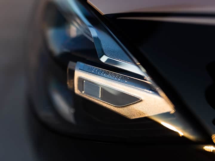 Фото 16 - Mercedes-Benz Maybach S-Class