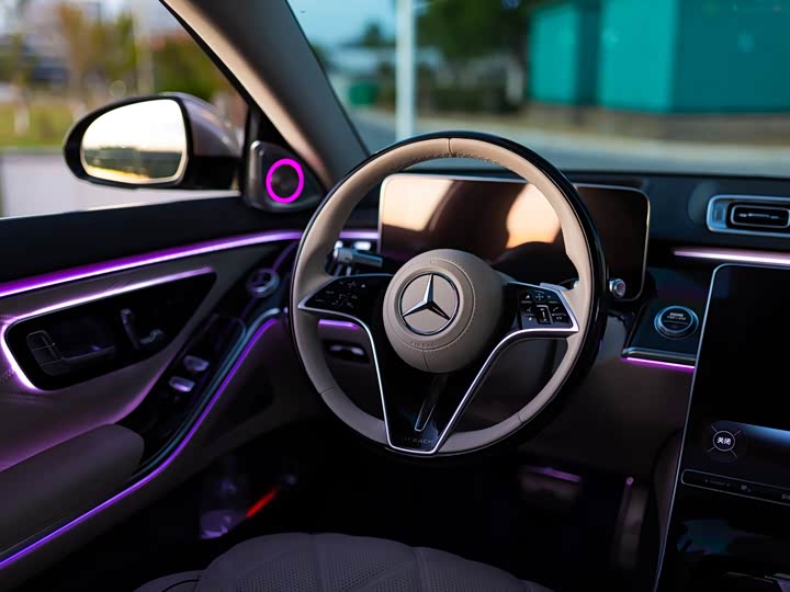 Фото 21 - Mercedes-Benz Maybach S-Class