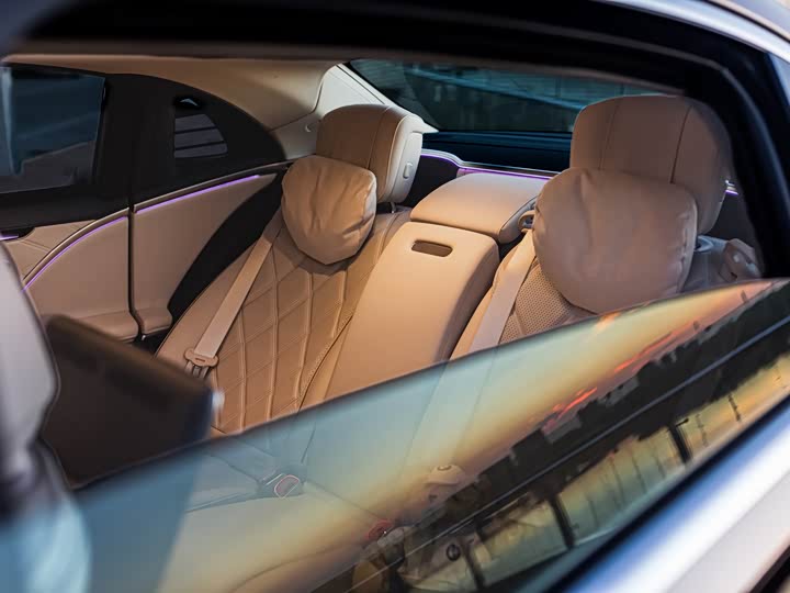 Фото 26 - Mercedes-Benz Maybach S-Class