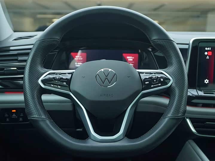 Фото 18 - Volkswagen Teramont Pro