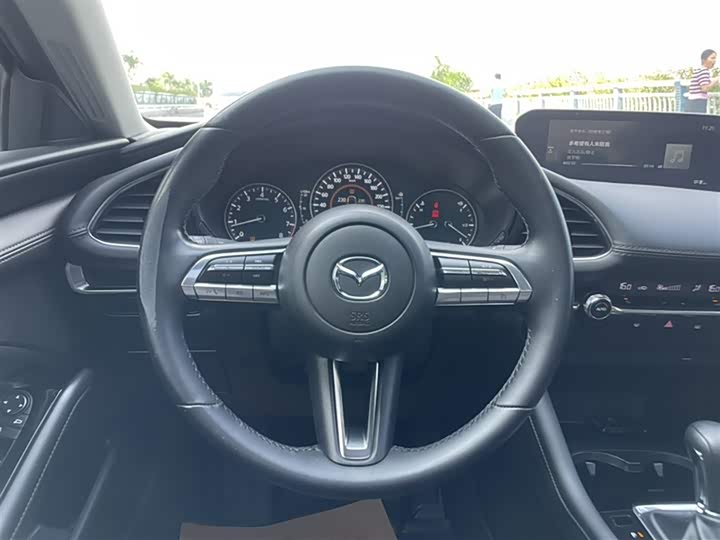 Фото 11 - Mazda 3 (Axela)