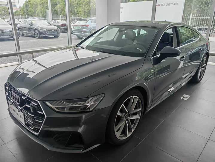 Фото 3 - Audi A7