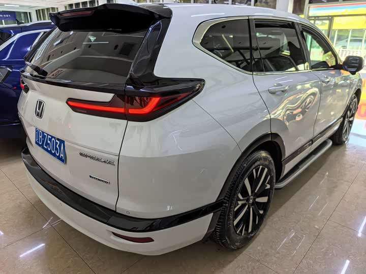 Фото 3 - Honda Breeze