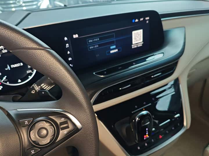 Фото 13 - Buick GL8 ES