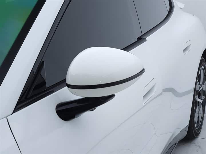 Фото 25 - Xiaomi SU7