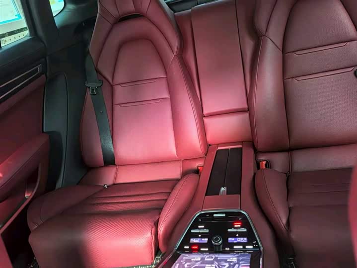 Фото 5 - Porsche Panamera Hybrid