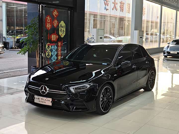 Фото 1 - Mercedes-Benz A-Class AMG