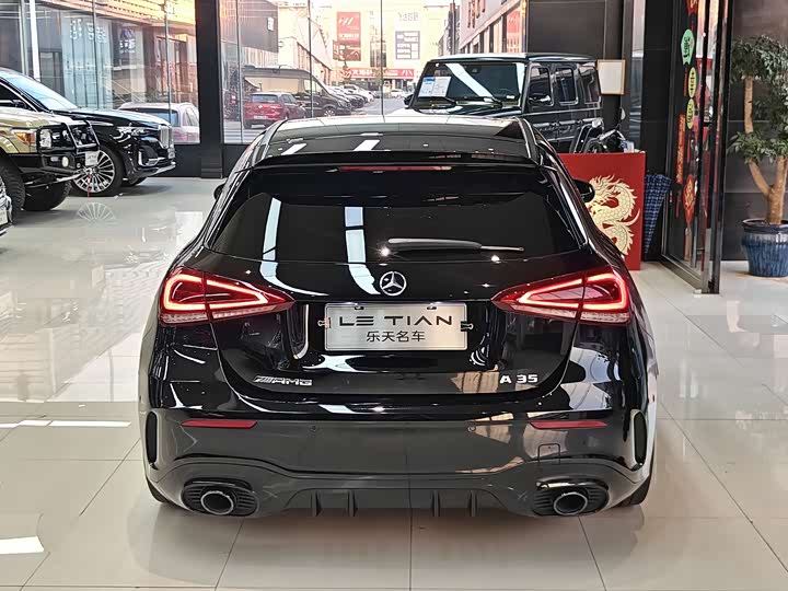 Фото 8 - Mercedes-Benz A-Class AMG