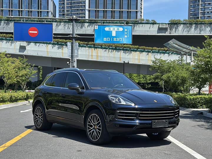 Фото 3 - Porsche Cayenne