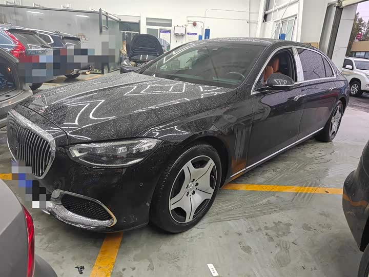 Фото 1 - Mercedes-Benz Maybach S-Class