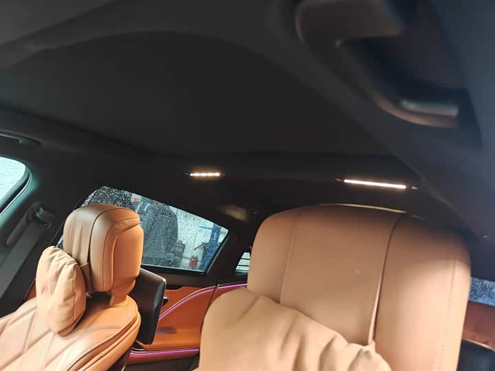 Фото 6 - Mercedes-Benz Maybach S-Class